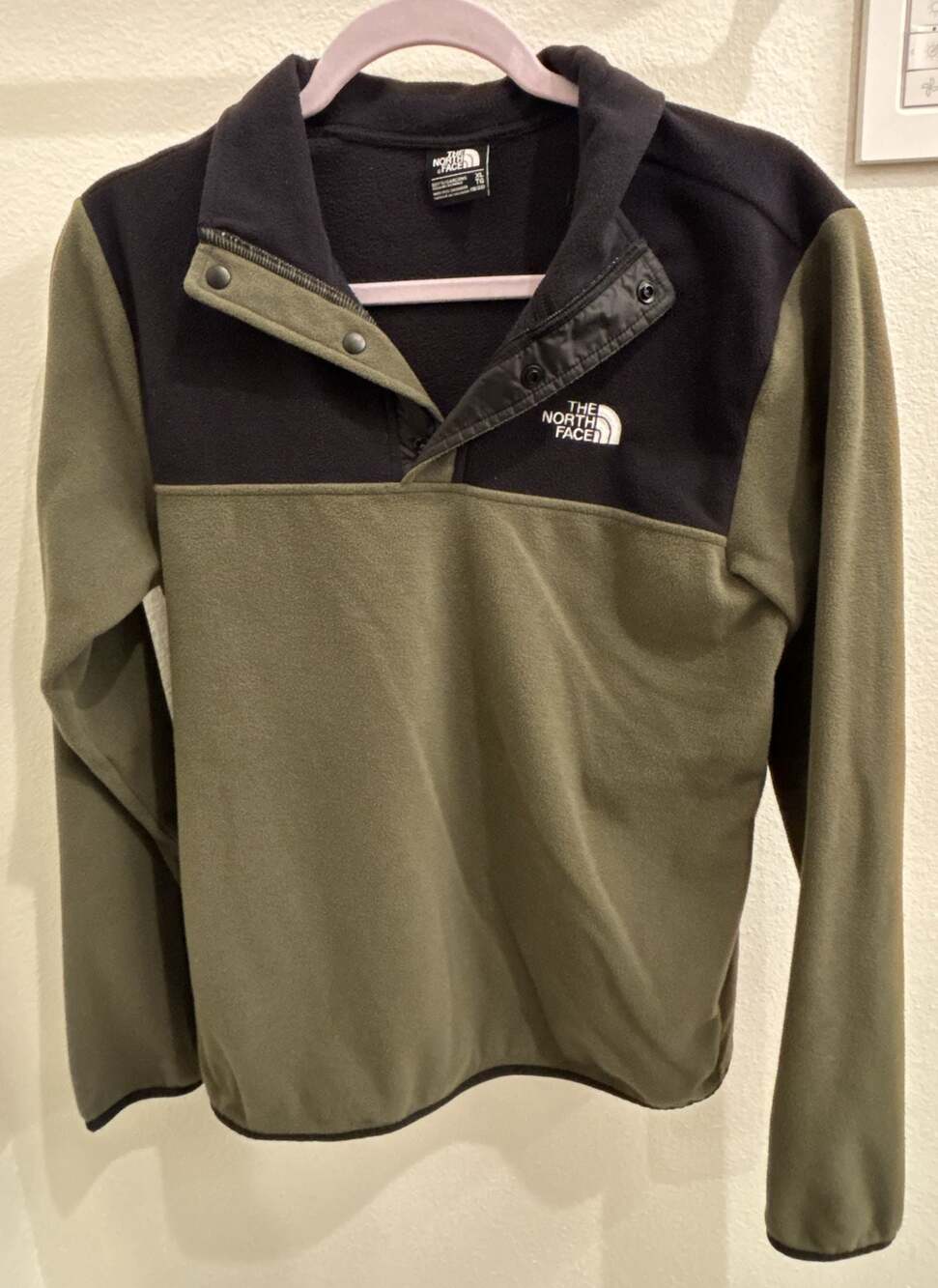 The North Face Boys Pullover Fleece Green Black XL 18/20